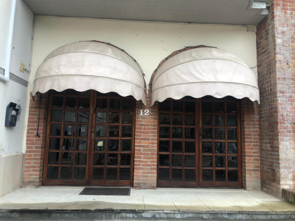 Hotel Taj Bettolle Esterno foto